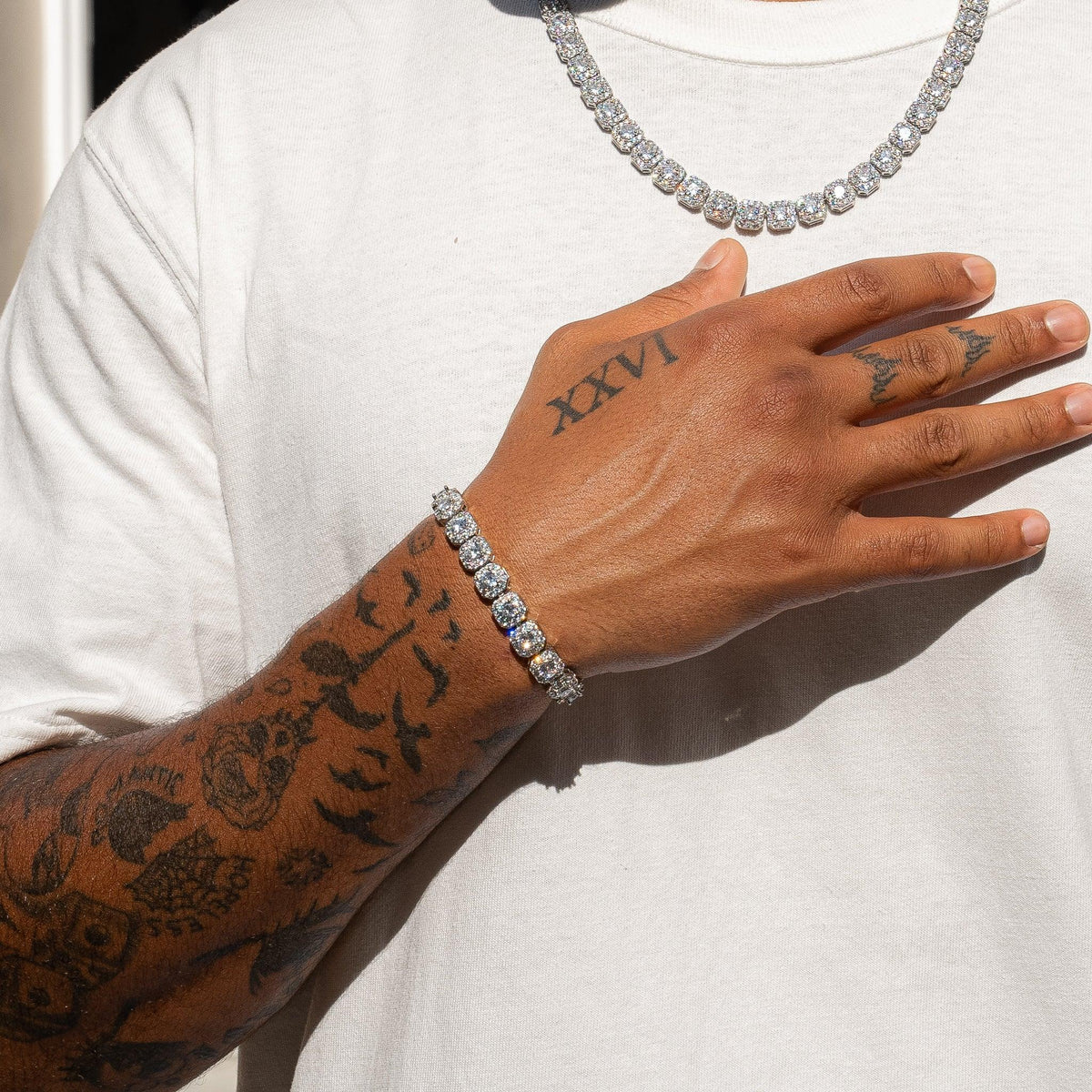 CLUSTERED TENNIS BRACELET [WHITE GOLD 10mm]